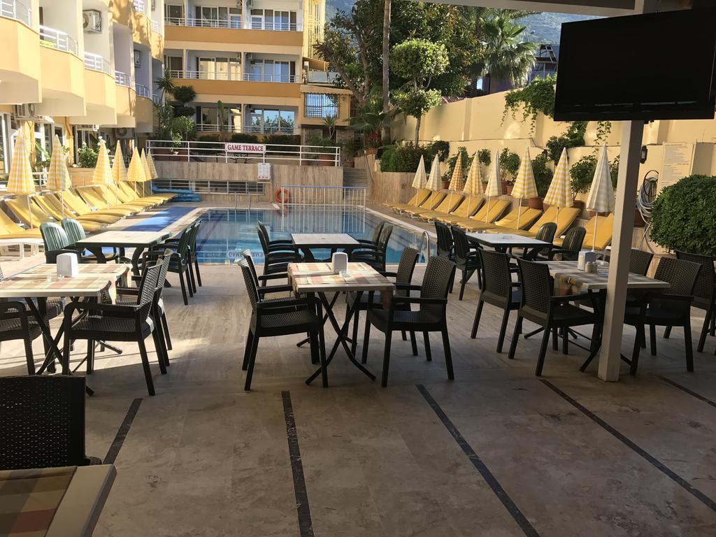 Muz Hotell